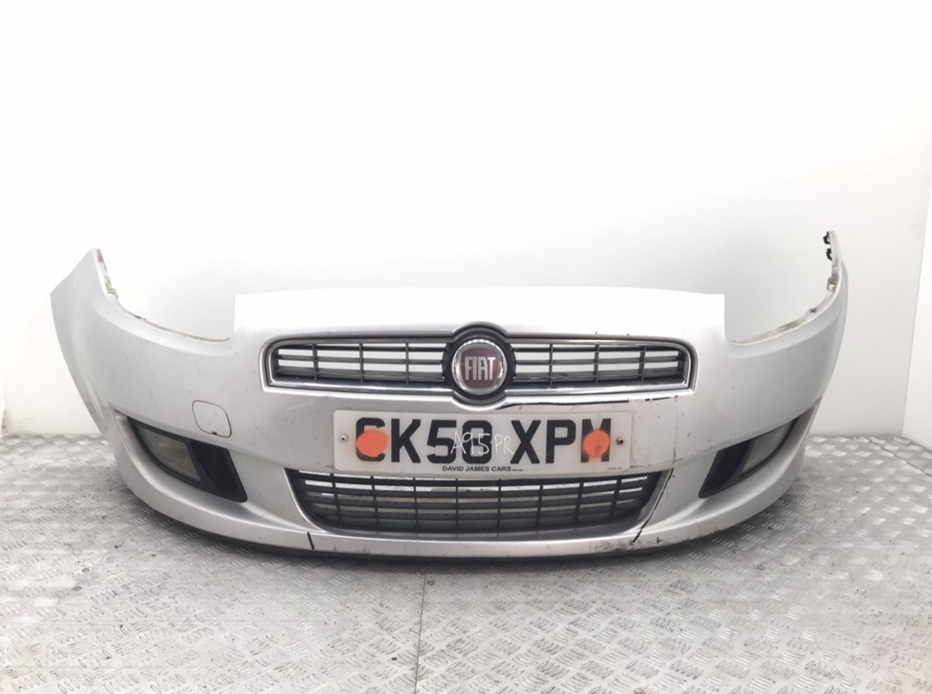 Бампер передний для Fiat Bravo, 2009 г. 1.4 i бензин б/у