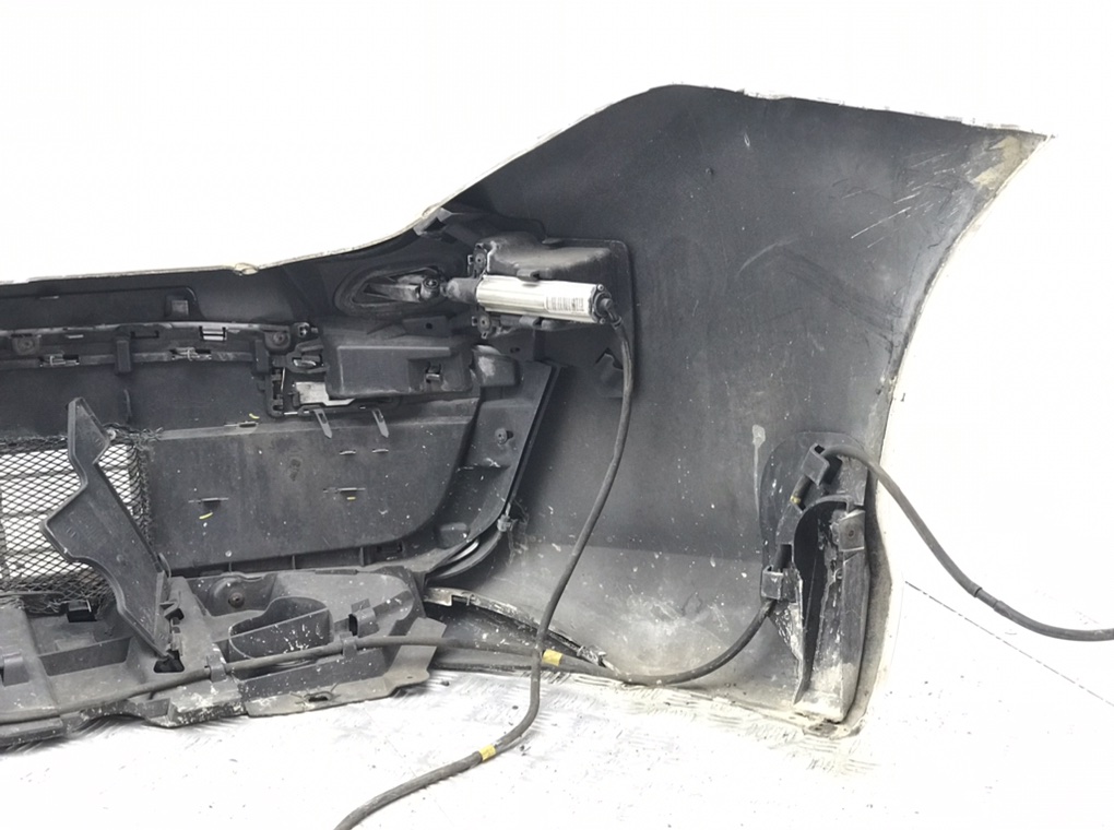 Бампер передний для Renault Laguna, 2010 г. 2.0 DCi дизель б/у — фото 6