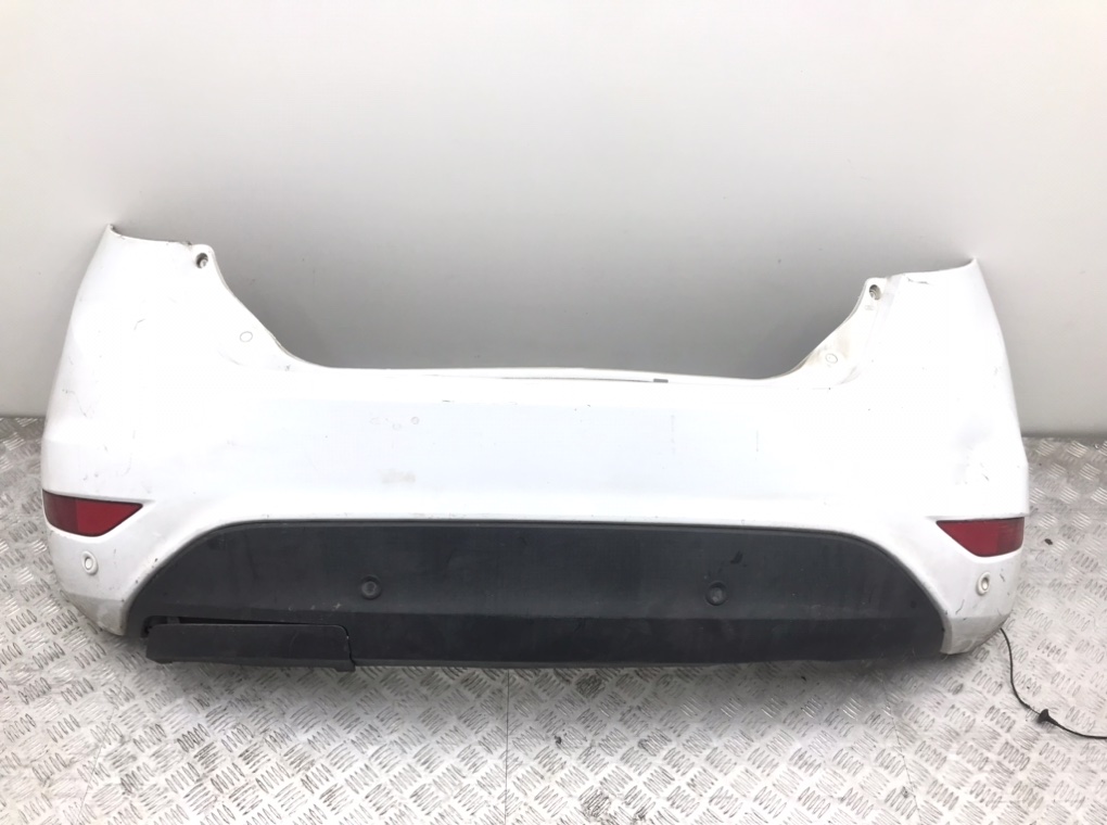 Бампер задний для Ford Fiesta, 2011 г. 1.4 i бензин б/у