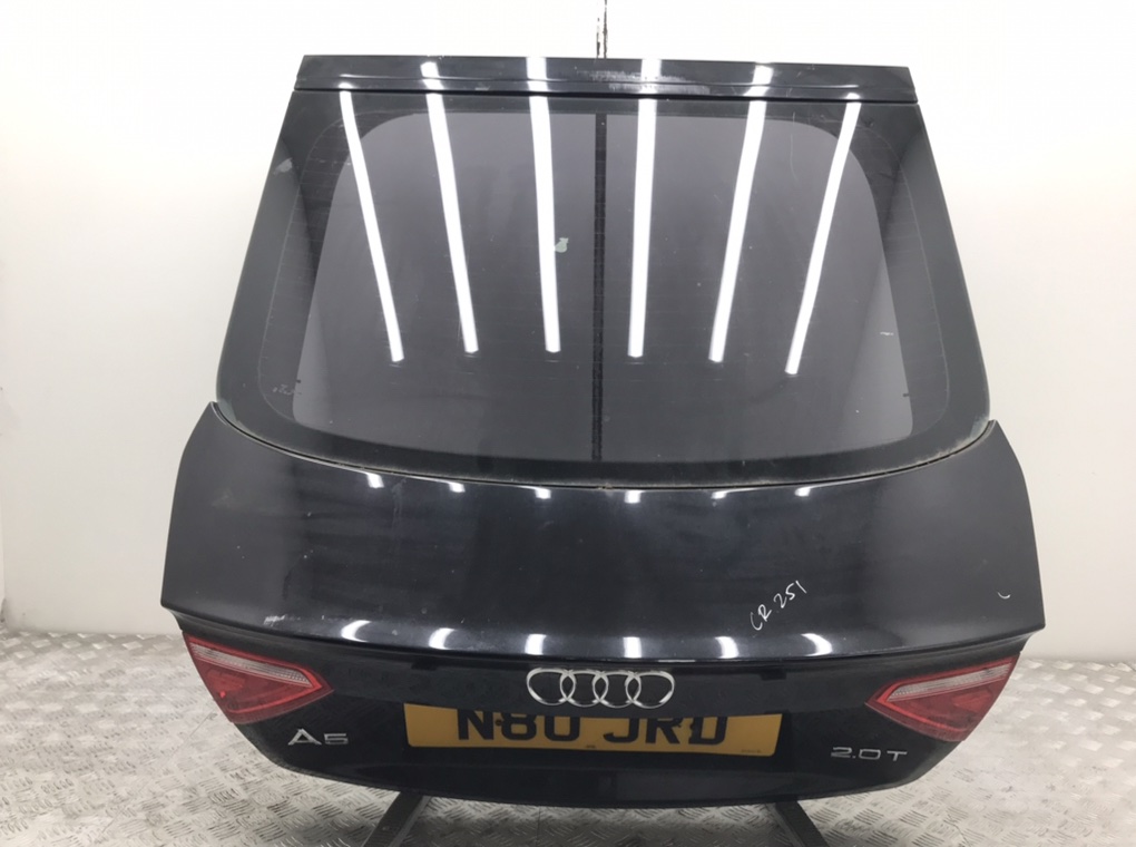 Крышка багажника для Audi A5, 2010 г. 2.0 TFSi бензин б/у