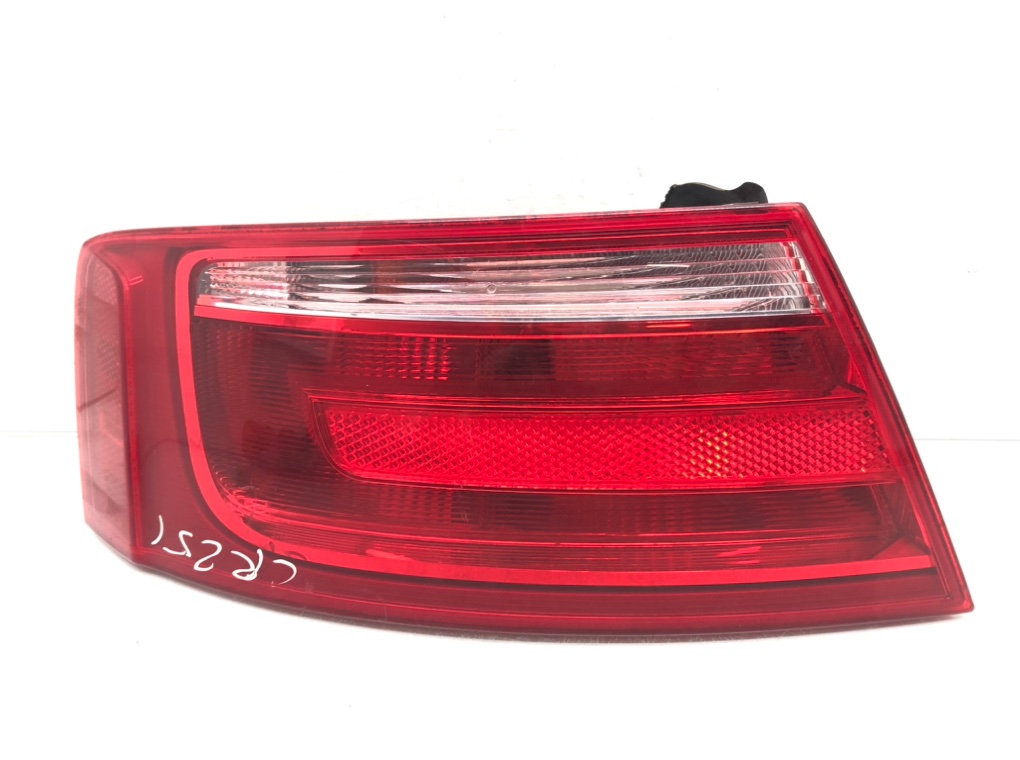 Фонарь задний левый для Audi A5, 2010 г. 2.0 TFSi бензин б/у