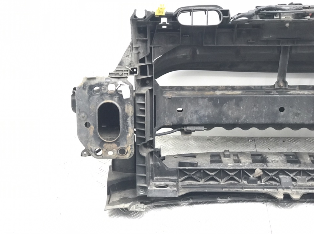 Панель передняя (телевизор) для Ford Fiesta, 2011 г. 1.4 i бензин б/у — фото 5