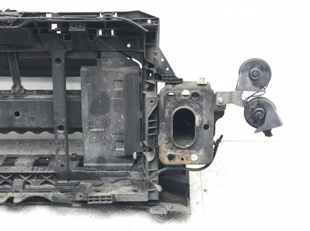 Панель передняя (телевизор) для Ford Fiesta, 2011 г. 1.4 i бензин б/у — фото 6