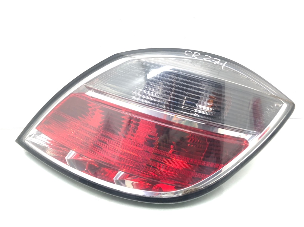 Фонарь задний правый для Opel Astra, 2007 г. 1.7 CDTi дизель б/у