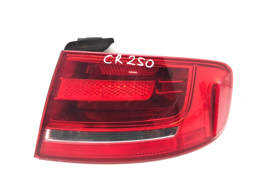 Фонарь задний правый для Audi A4, 2008 г. 2.0 TDi дизель б/у