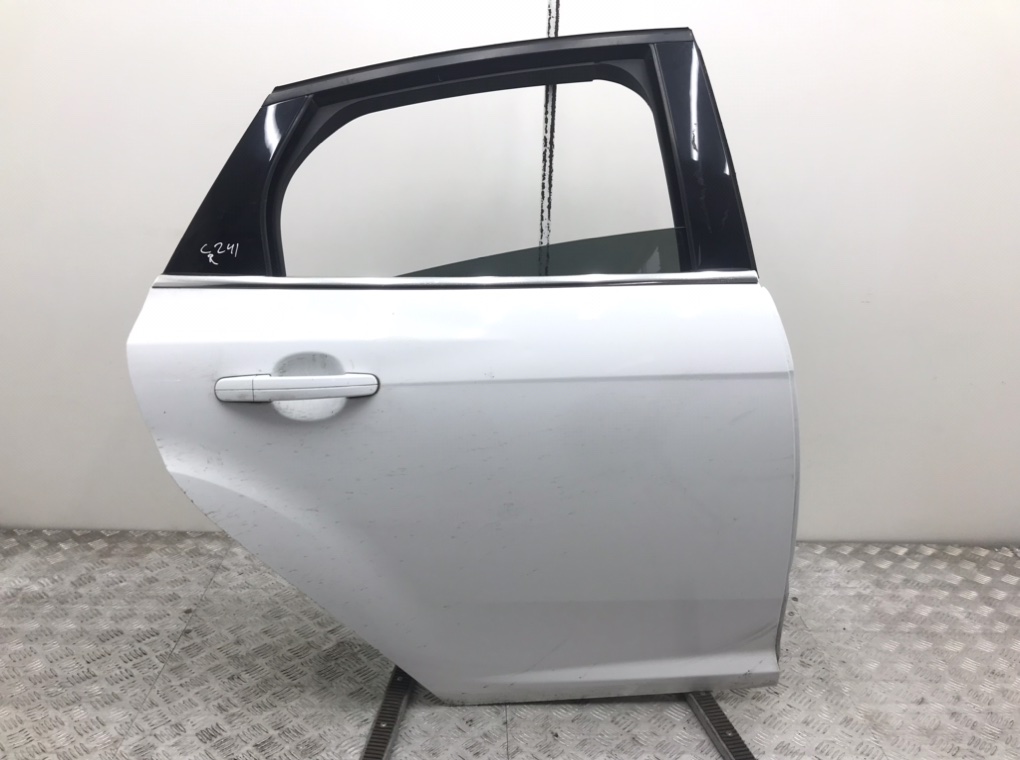 Дверь задняя правая для Ford Focus, 2013 г. 1.0 i бензин б/у