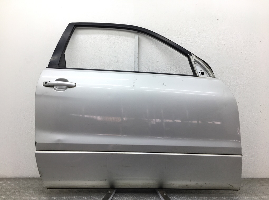 Дверь передняя правая для Suzuki Grand Vitara, 2008 г. 1.6 i бензин б/у