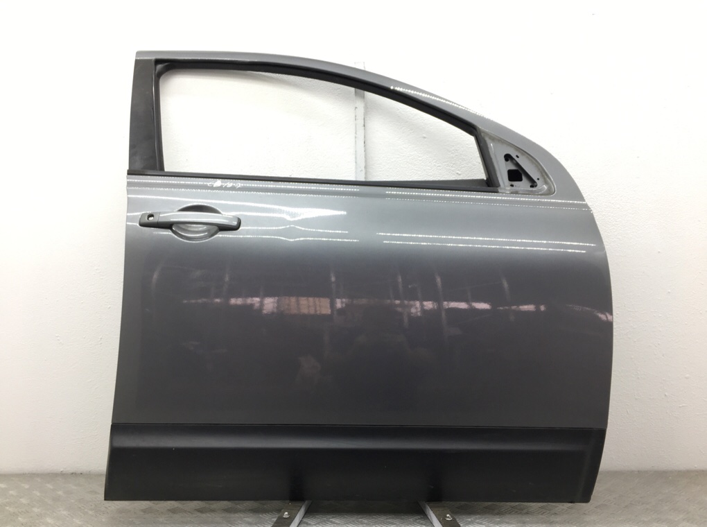 Дверь передняя правая для Nissan Qashqai, 2012 г. 1.6 i бензин б/у