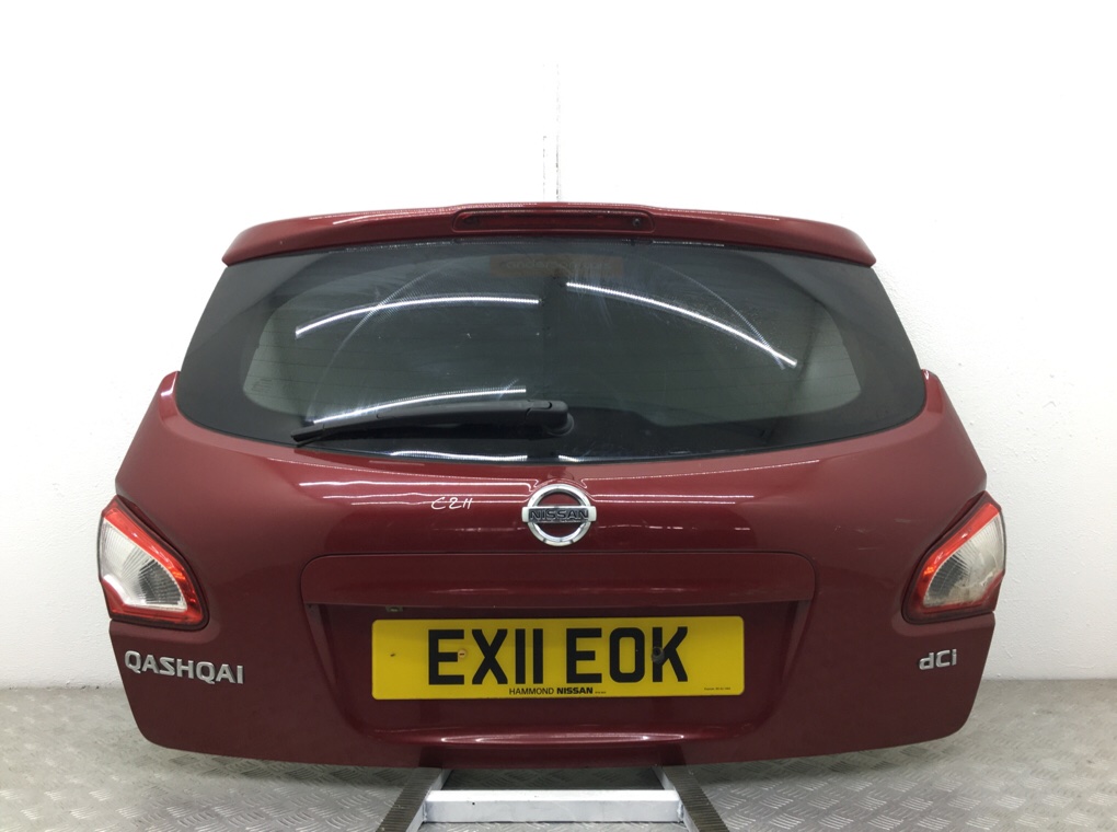 Крышка багажника для Nissan Qashqai, 2011 г. 2.0 DCi дизель б/у