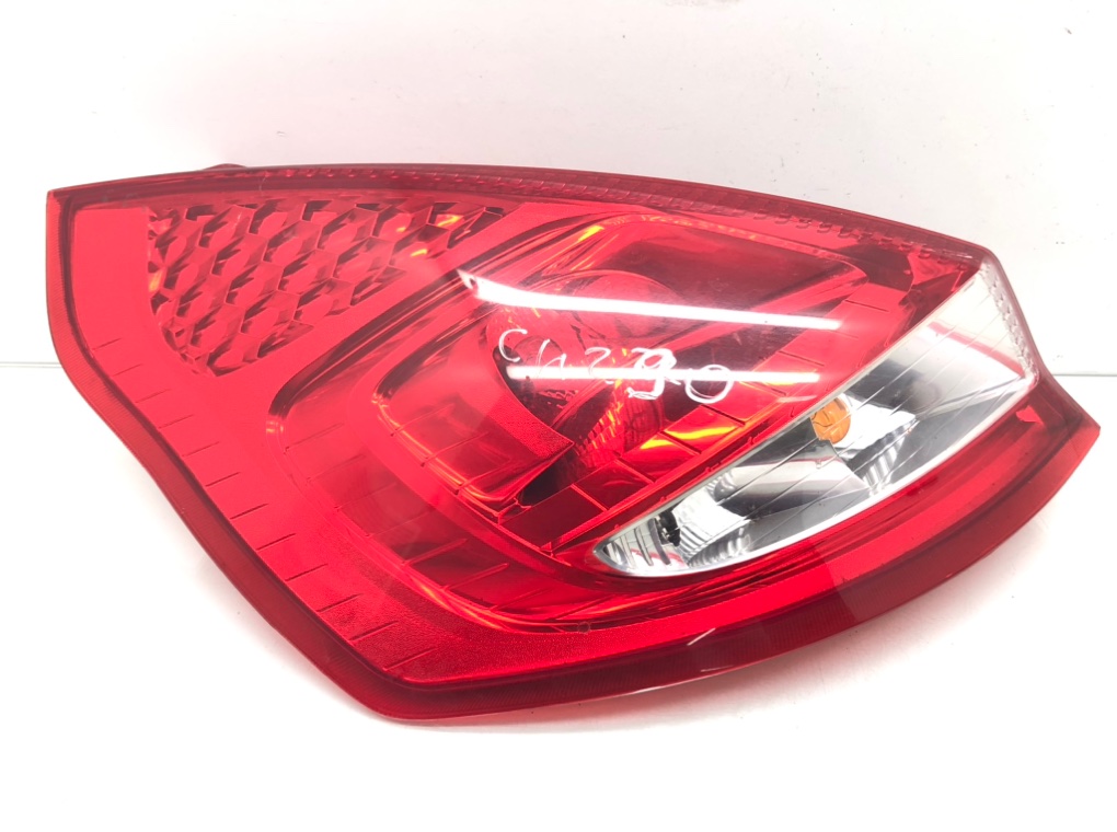 Фонарь задний левый для Ford Fiesta, 2011 г. 1.4 i бензин б/у