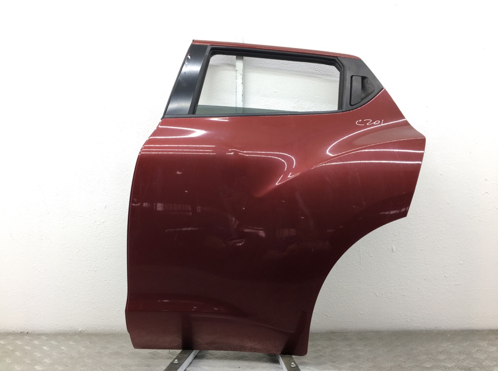 Дверь задняя левая для Nissan Juke, 2011 г. 1.5 DCi дизель б/у