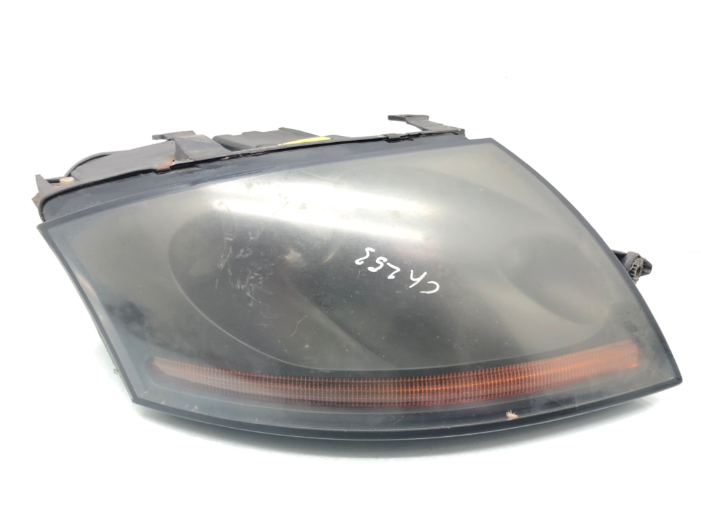 Фара правая для Audi TT, 2001 г. 1.8 Ti бензин б/у