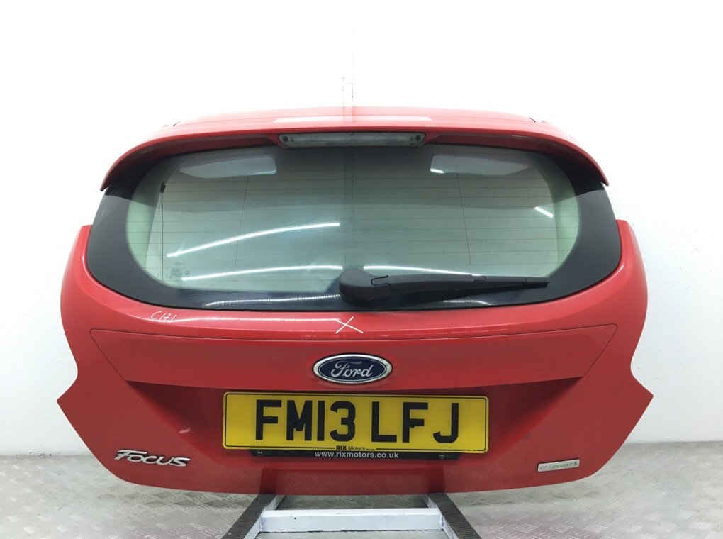 Крышка багажника для Ford Focus, 2013 г. 1.6 Ti бензин б/у