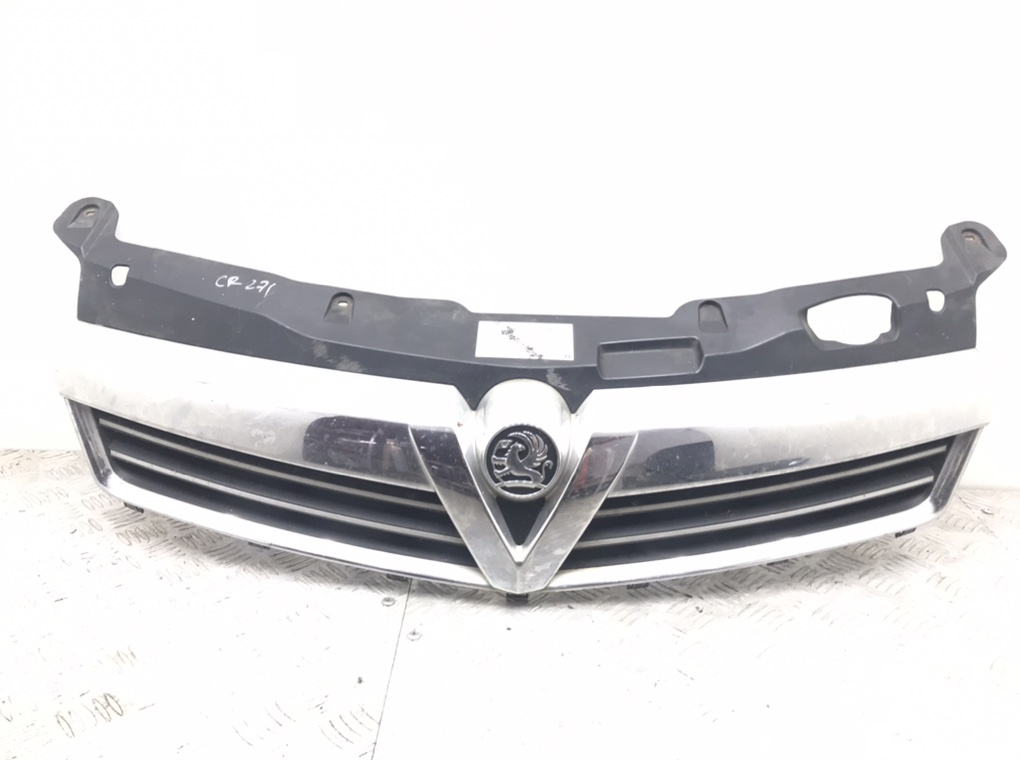 Решетка радиатора для Opel Astra, 2007 г. 1.7 CDTi дизель б/у