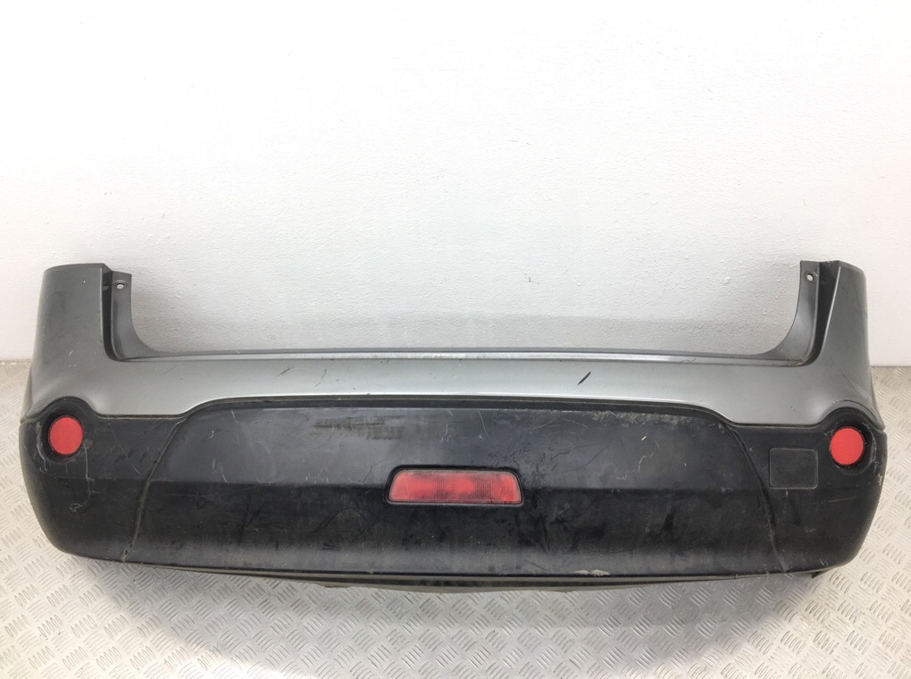 Бампер задний для Nissan Qashqai+2, 2012 г. 1.6 DCi дизель б/у