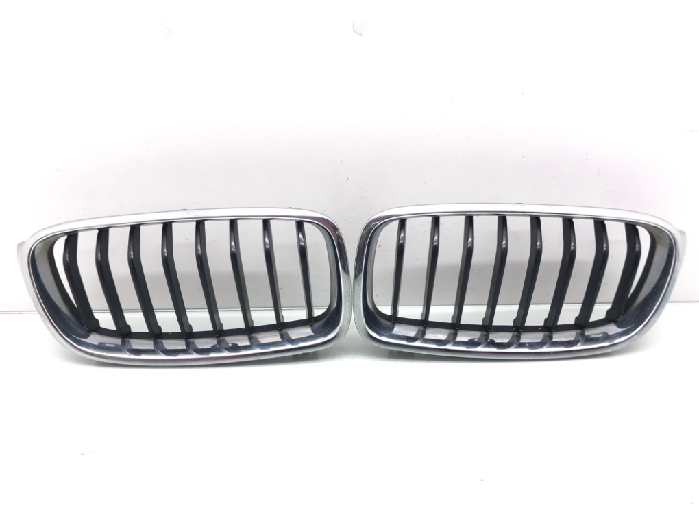 Решетка радиатора для BMW 3 F30/F31/GT F34, 2012 г. 2.0 TD дизель б/у