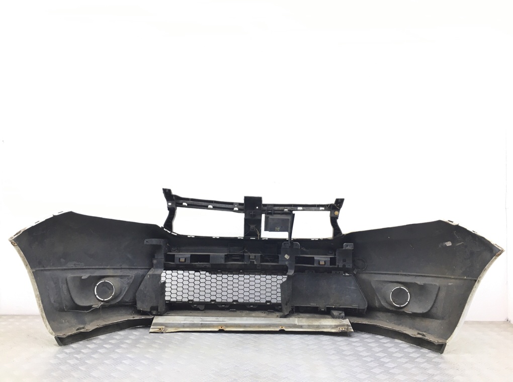 Бампер передний для Renault Sandero, 2013 г. 1.1 i бензин б/у — фото 5