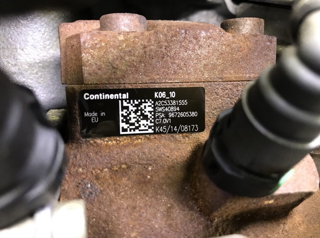 Двигатель для Citroen C5, 2012 г. 1.6 HDi дизель б/у — фото 6