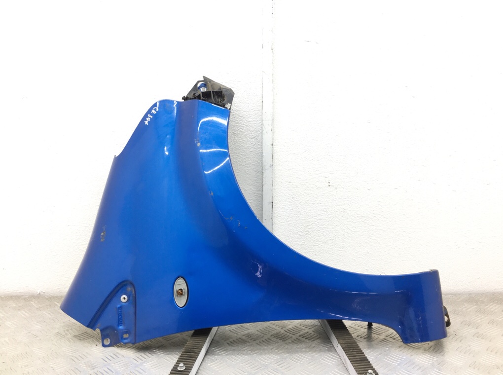 Крыло переднее правое для Toyota Aygo, 2010 г. 1.0 i бензин б/у
