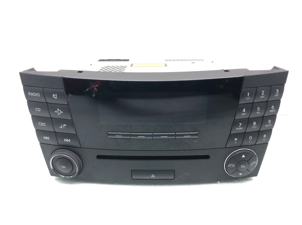 Магнитола для Mercedes CLS W219, 2006 г. 3.0 CDi дизель б/у