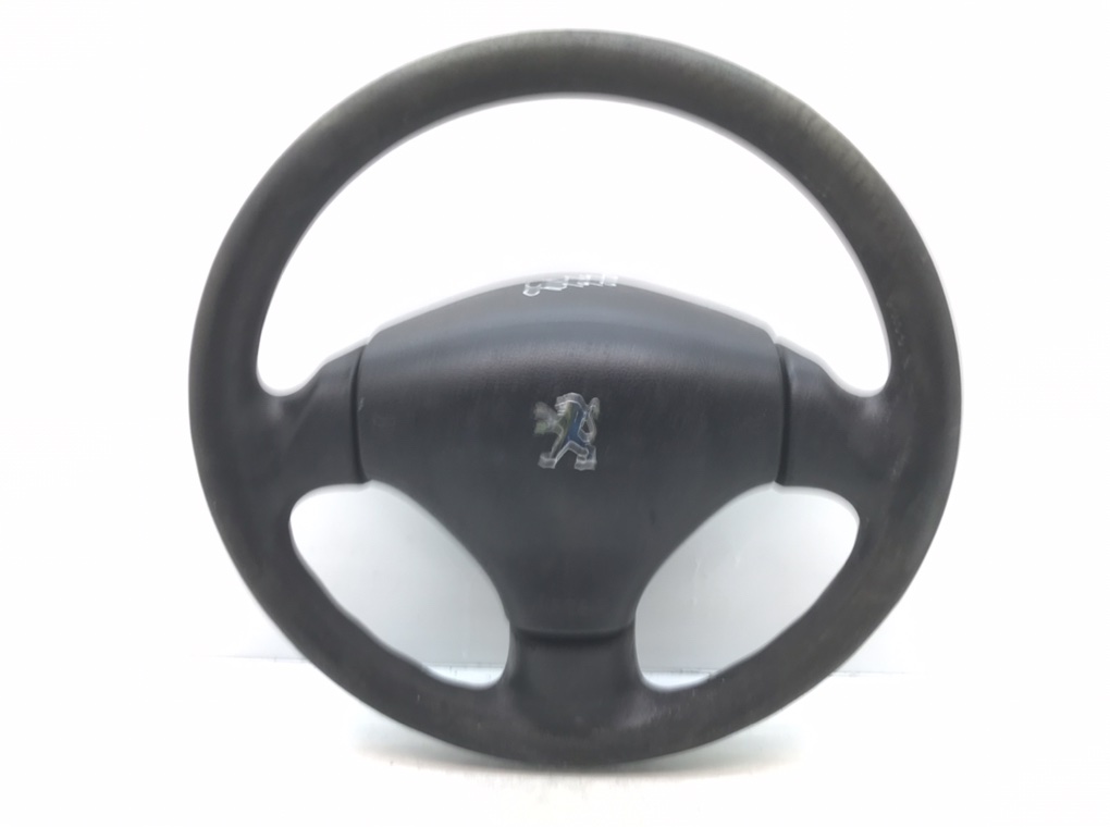 Руль для Peugeot 206, 2005 г. 1.1 i бензин б/у