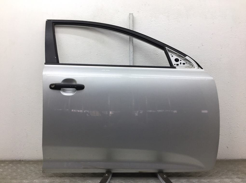 Дверь передняя правая для Kia Ceed, 2009 г. 1.6 i бензин б/у