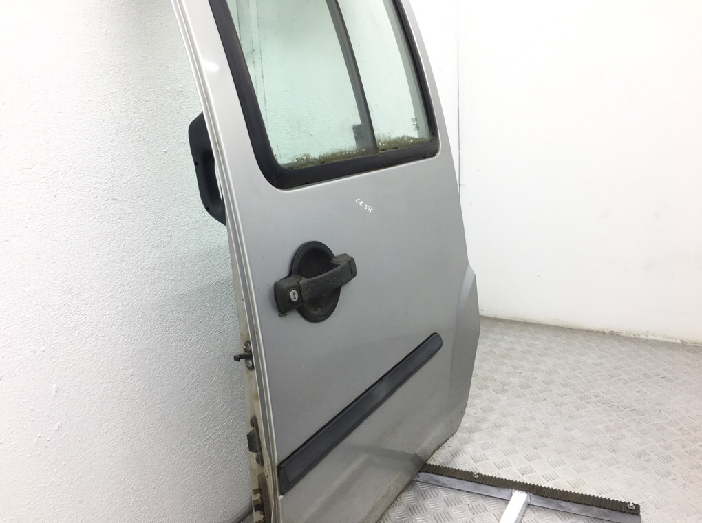Дверь сдвижная левая для Fiat Doblo, 2002 г. 1.9 JTD дизель б/у — фото 2