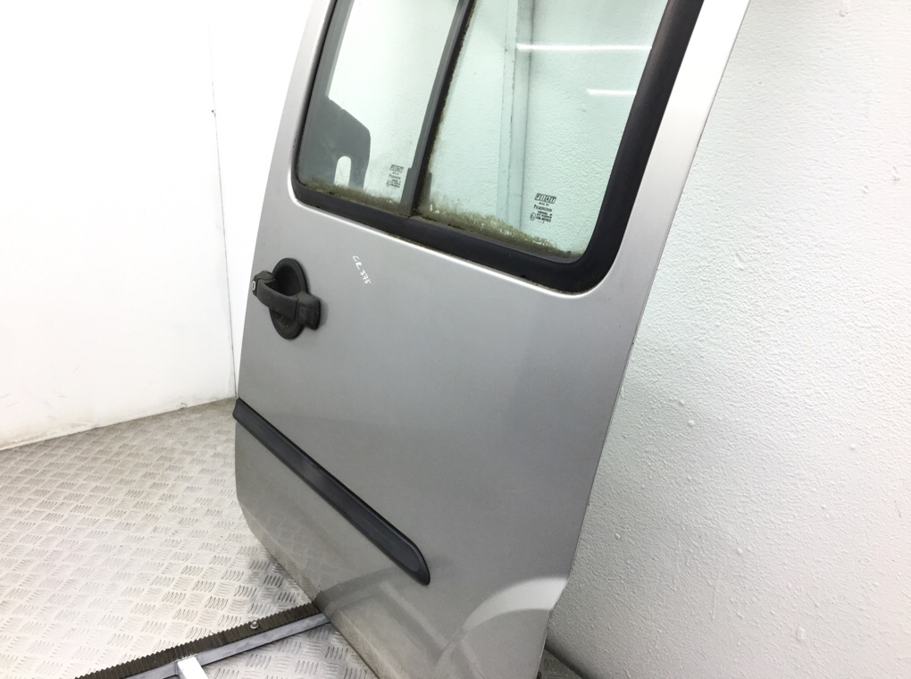 Дверь сдвижная левая для Fiat Doblo, 2002 г. 1.9 JTD дизель б/у — фото 3