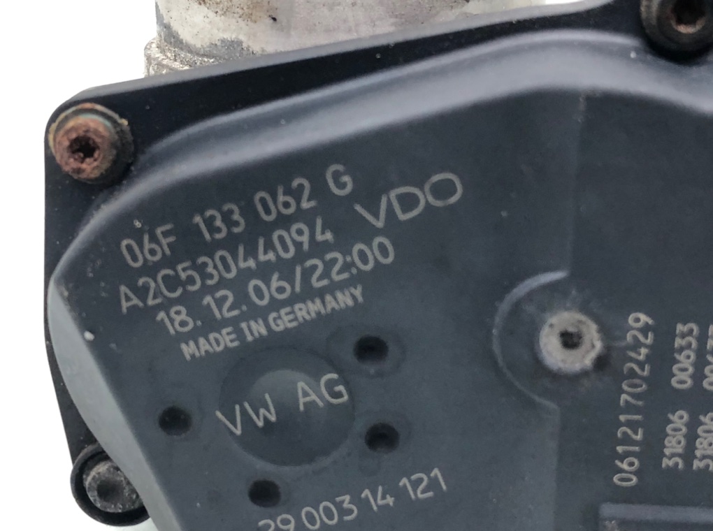 Заслонка дроссельная для Audi TT, 2007 г. 2.0 TFSI бензин б/у — фото 5