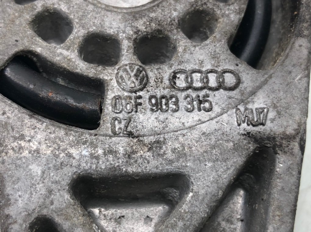 Натяжитель ремня генератора для Audi TT, 2007 г. 2.0 TFSI бензин б/у — фото 5