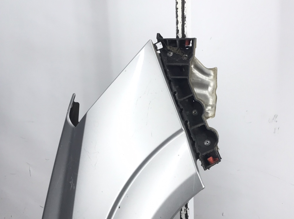 Крыло переднее правое для Opel Zafira, 2010 г. 1.6 i бензин б/у — фото 3