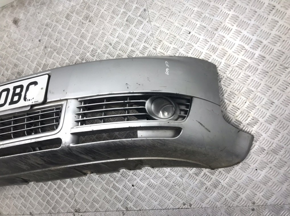 Бампер передний для Audi A4, 2003 г. 1.9 TDi дизель б/у — фото 4