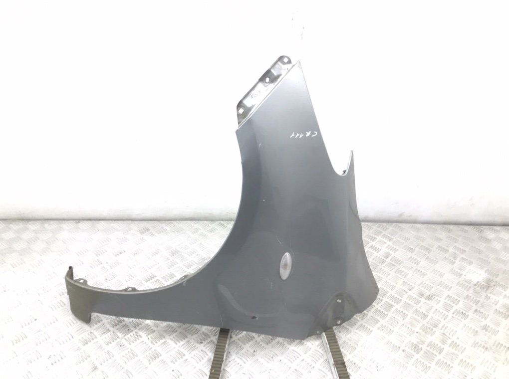 Крыло переднее левое для Toyota Yaris, 2010 г. 1.0 i бензин б/у