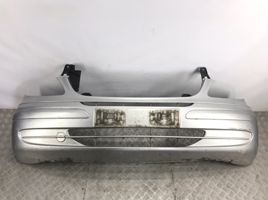 Бампер передний для Mercedes Vito W639, 2006 г. 3.0 CDi дизель б/у