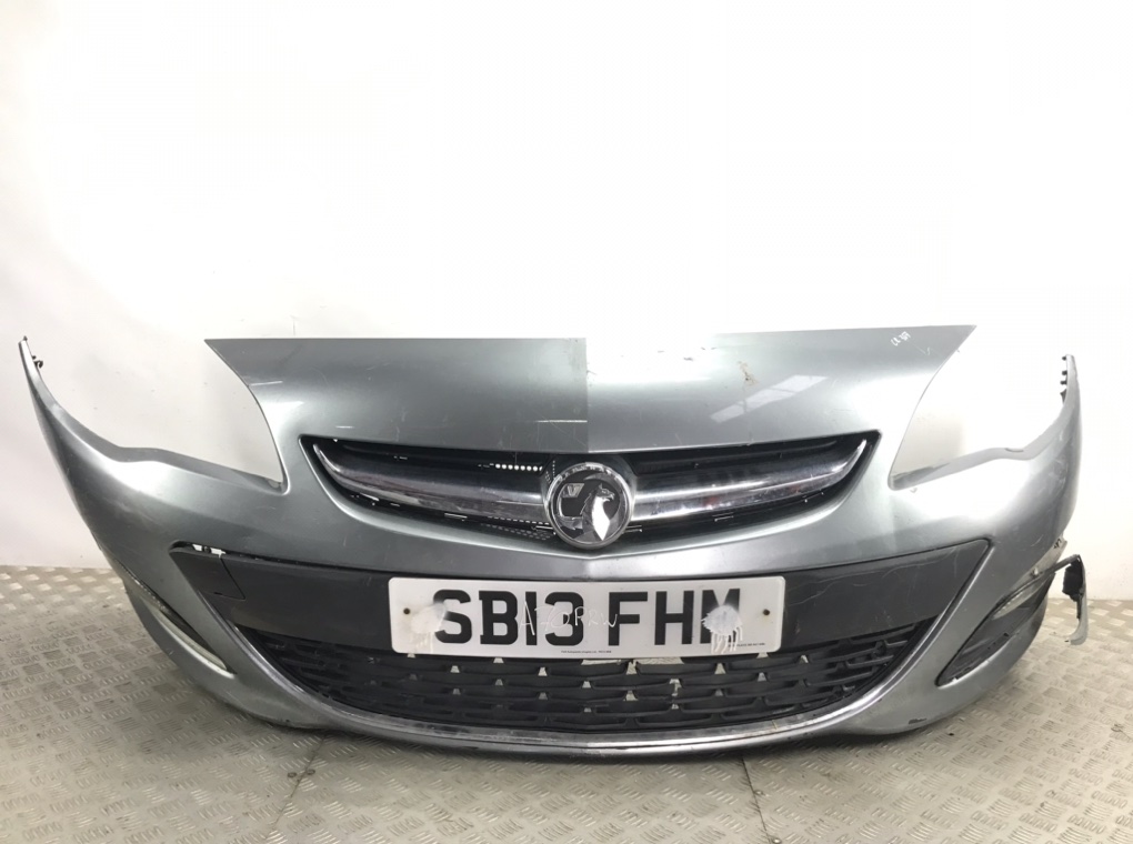 Бампер передний для Opel Astra, 2013 г. 1.4 i бензин б/у
