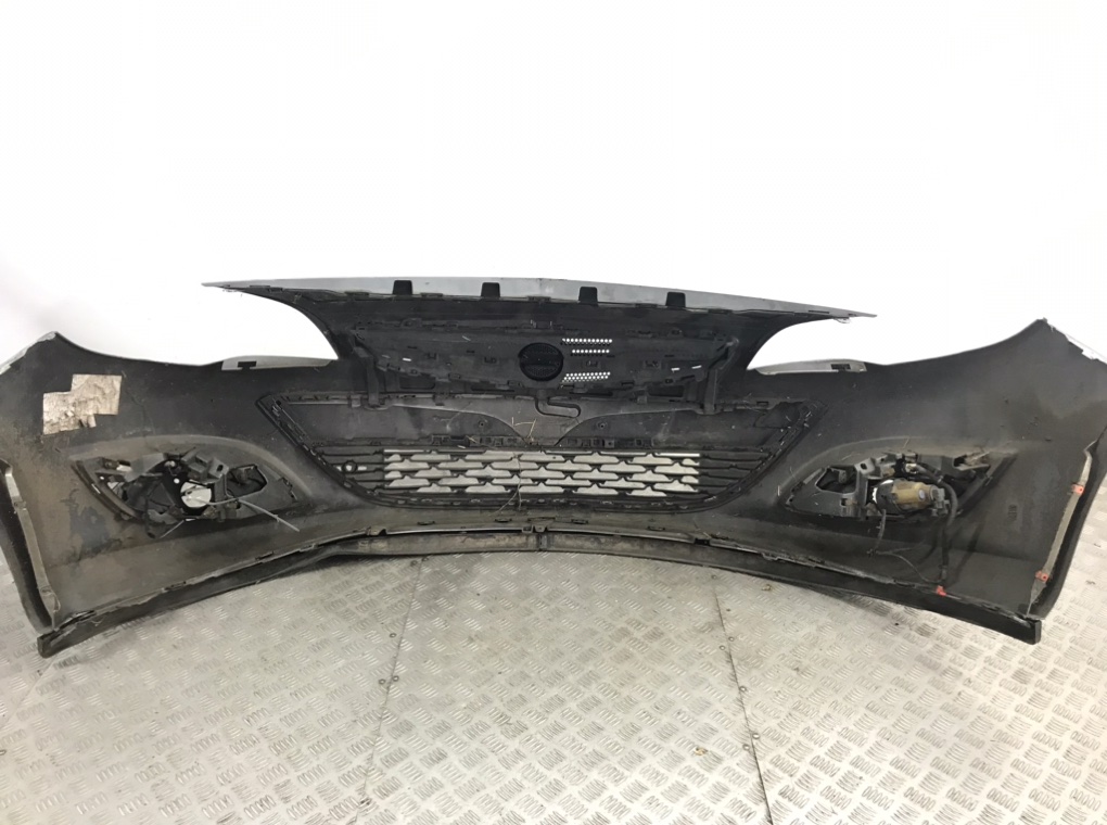 Бампер передний для Opel Astra, 2013 г. 1.4 i бензин б/у — фото 2
