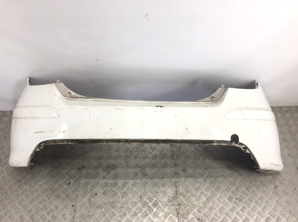 Бампер задний для Hyundai i30, 2010 г. 1.6 CRDi дизель б/у