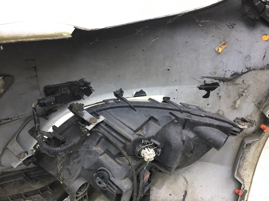 Бампер передний для Opel Astra, 2011 г. 2.0 CDTi дизель б/у — фото 13