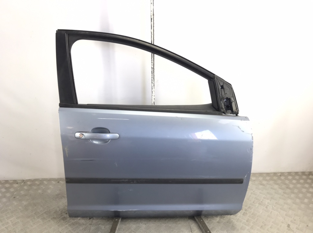 Дверь передняя правая для Ford Focus, 2006 г. 1.6 i бензин б/у