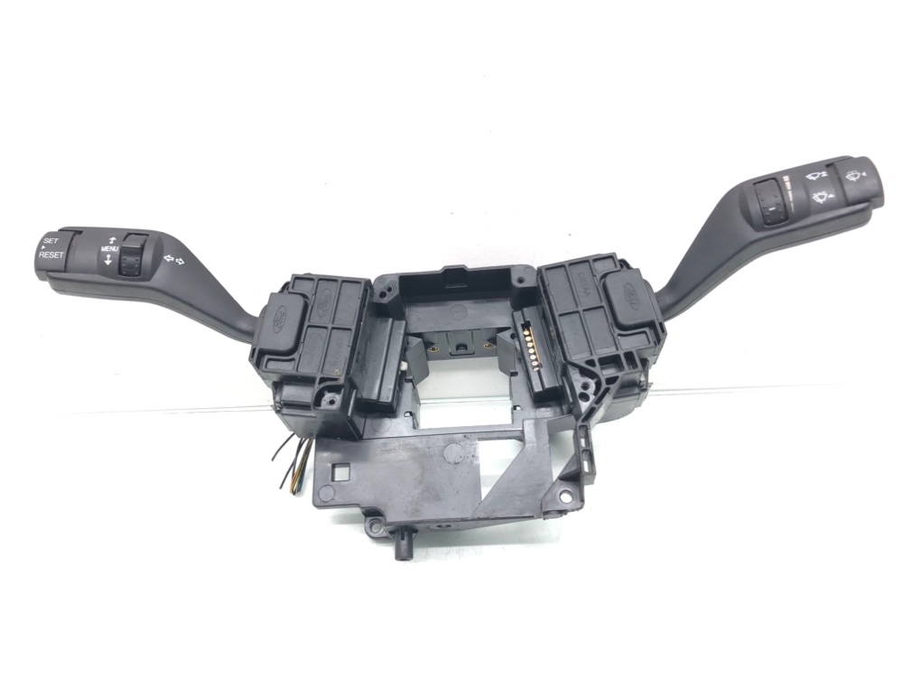 Переключатель подрулевой (стрекоза) для Ford Focus, 2009 г. 1.6 i бензин б/у