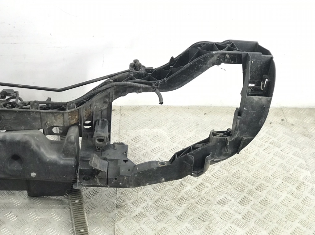 Панель передняя (телевизор) для Ford Grand C-Max, 2011 г. 1.6 i бензин б/у — фото 6