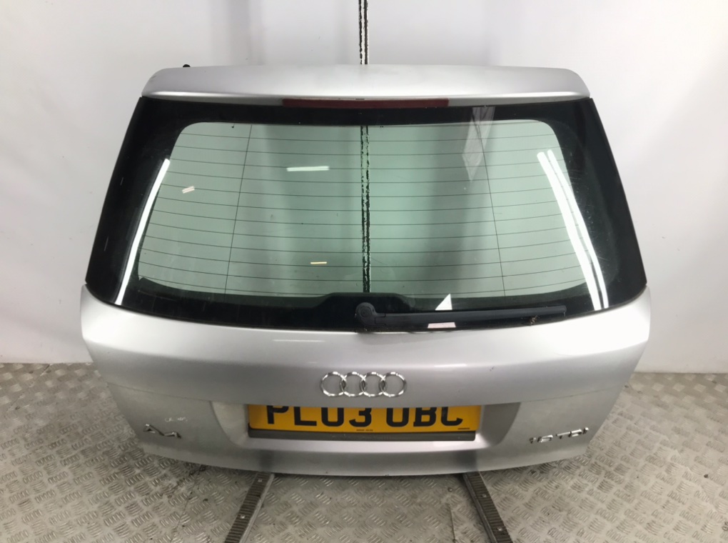 Крышка багажника для Audi A4, 2003 г. 1.9 TDi дизель б/у