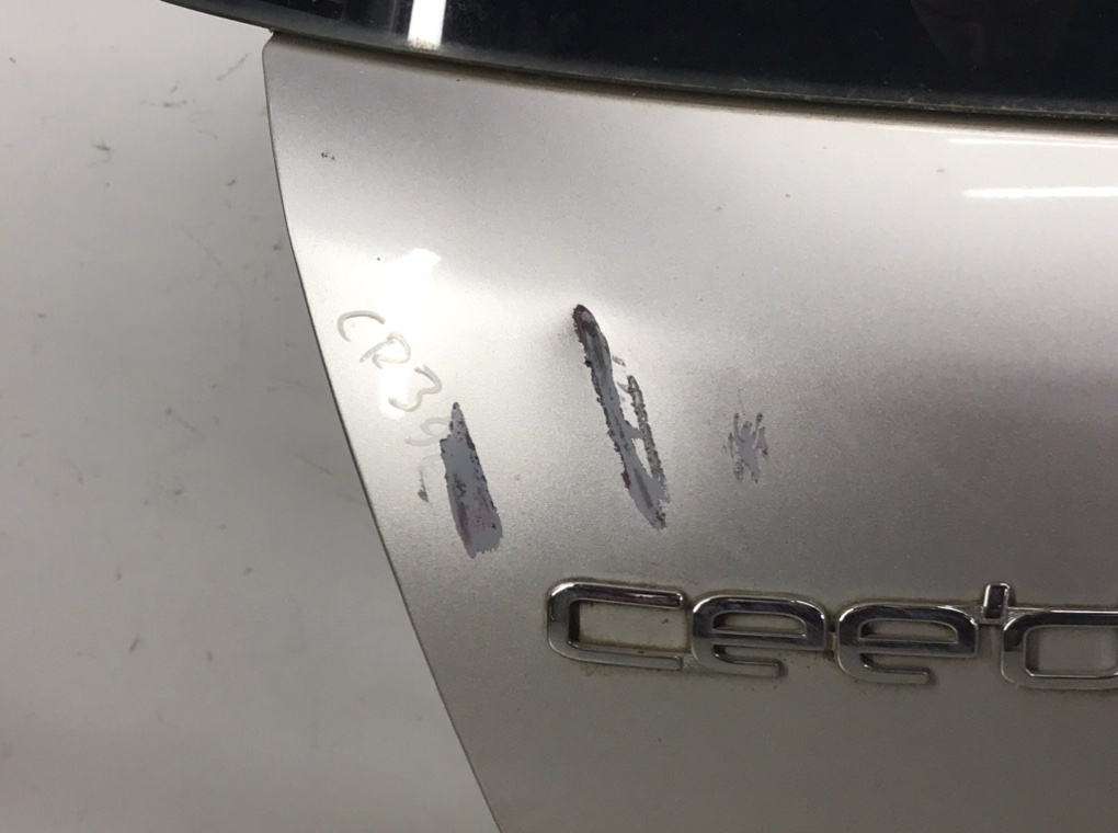 Крышка багажника для Kia Ceed, 2009 г. 1.6 i бензин б/у — фото 6