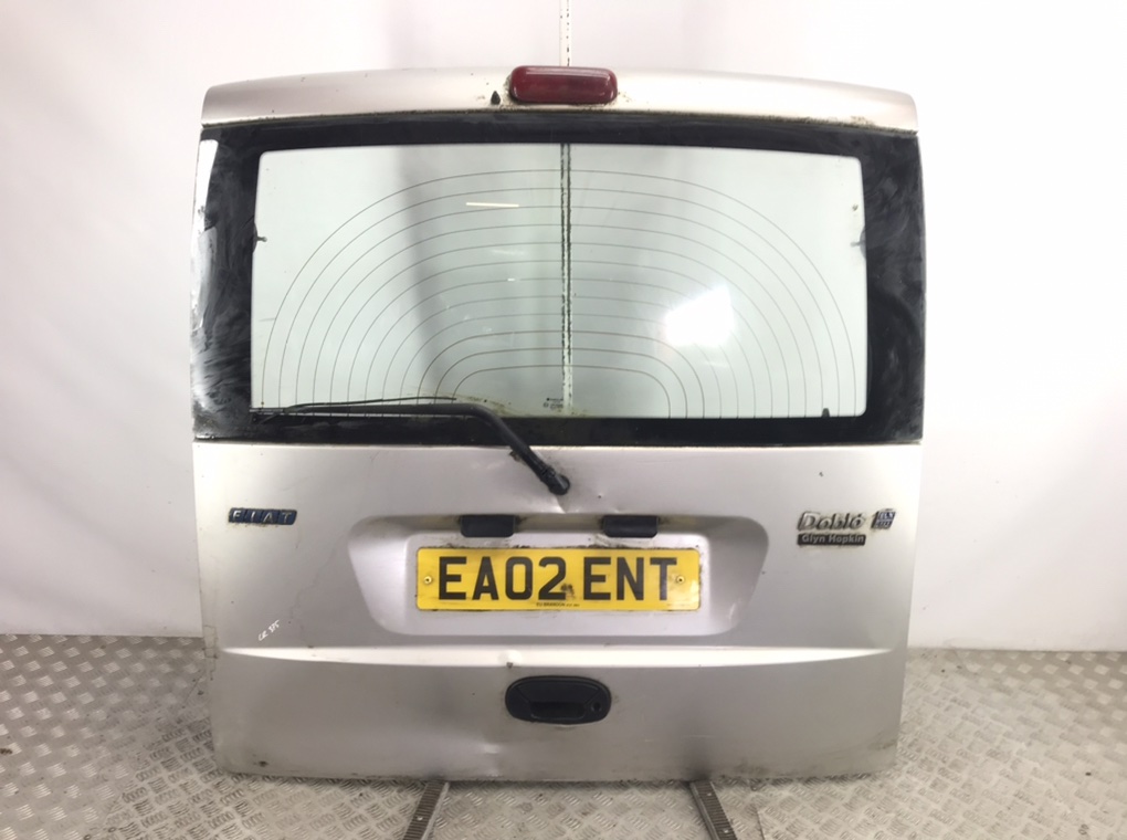 Крышка багажника для Fiat Doblo, 2002 г. 1.9 JTD дизель б/у