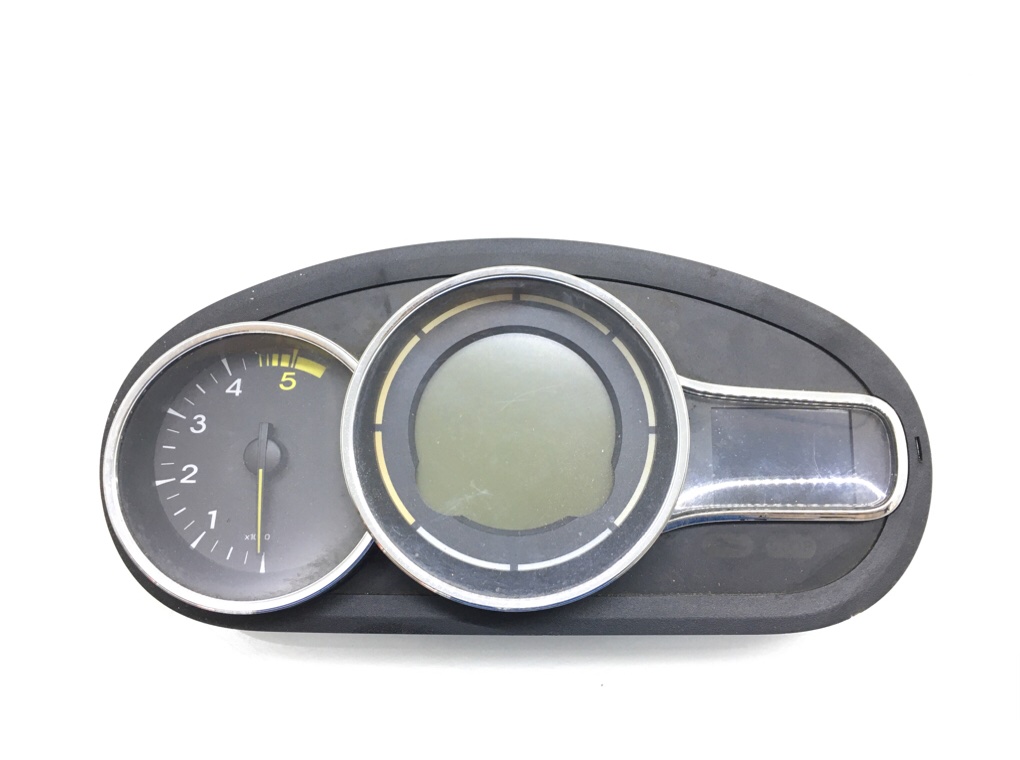 Щиток приборов (приборная панель) для Renault Megane, 2013 г. 1.6 DCi дизель б/у