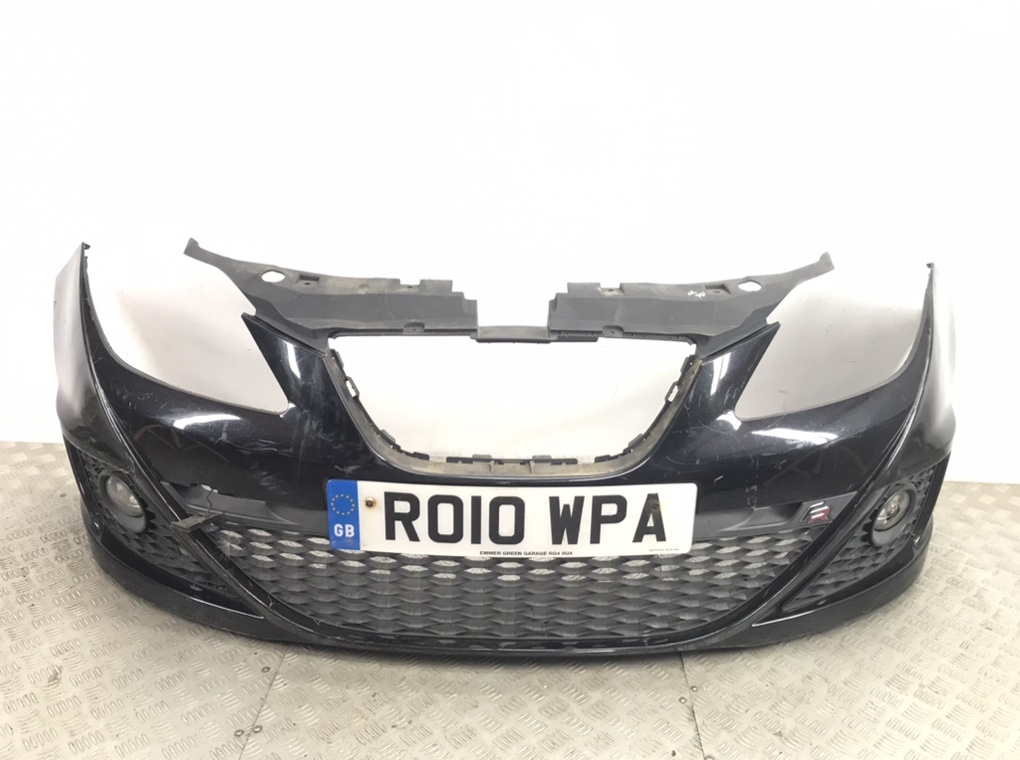 Бампер передний для Seat Ibiza, 2010 г. 2.0 TDI дизель б/у