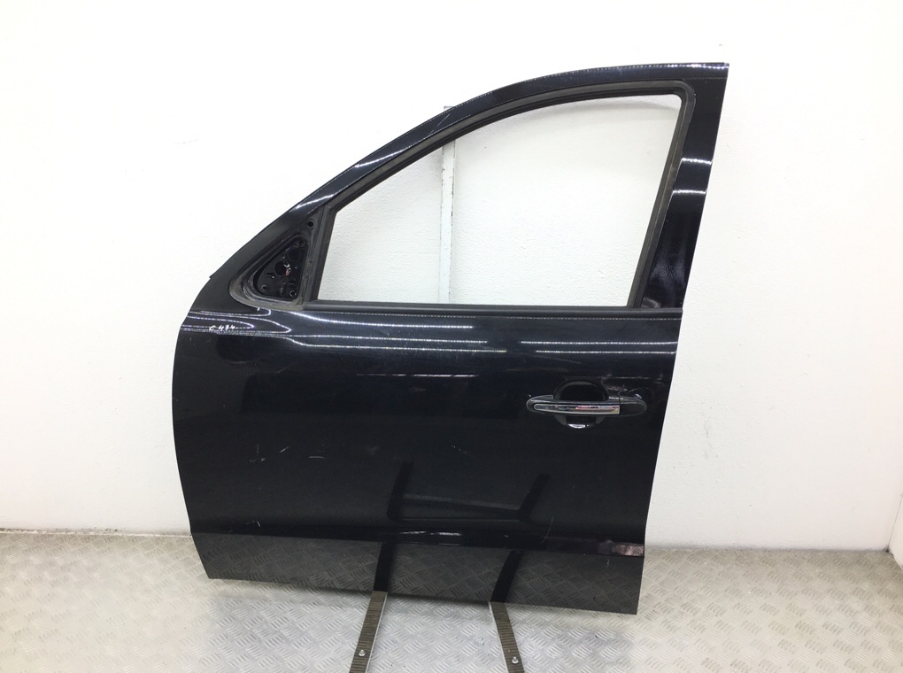 Дверь передняя левая для Hyundai Santa Fe, 2011 г. 2.2 CRDi дизель б/у
