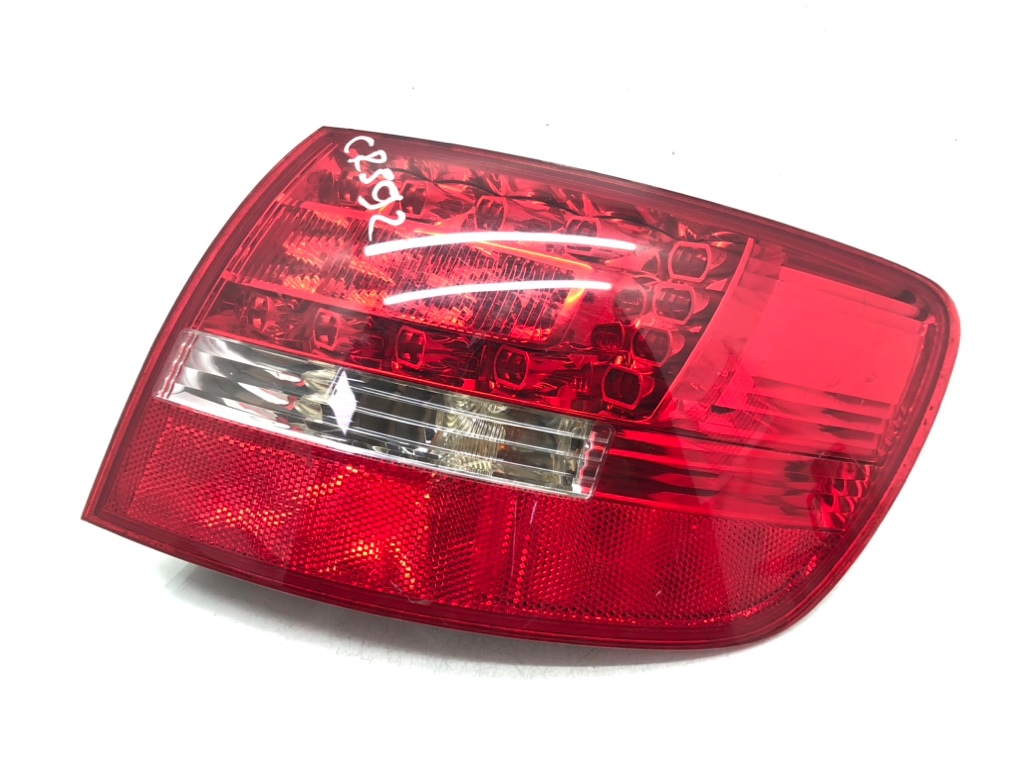 Фонарь задний правый для Audi A6, 2009 г. 2.0 TDi дизель б/у