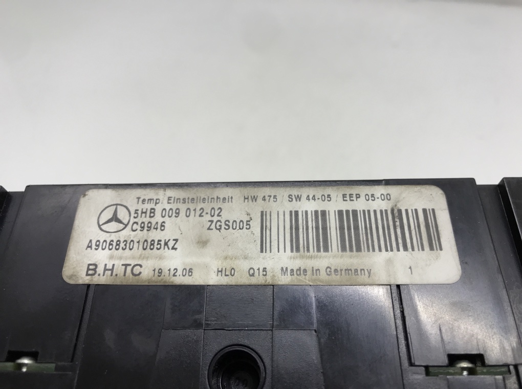 Блок управления печки/климат-контроля для Mercedes Sprinter 2, 2010 г. 2.2 D дизель б/у — фото 5