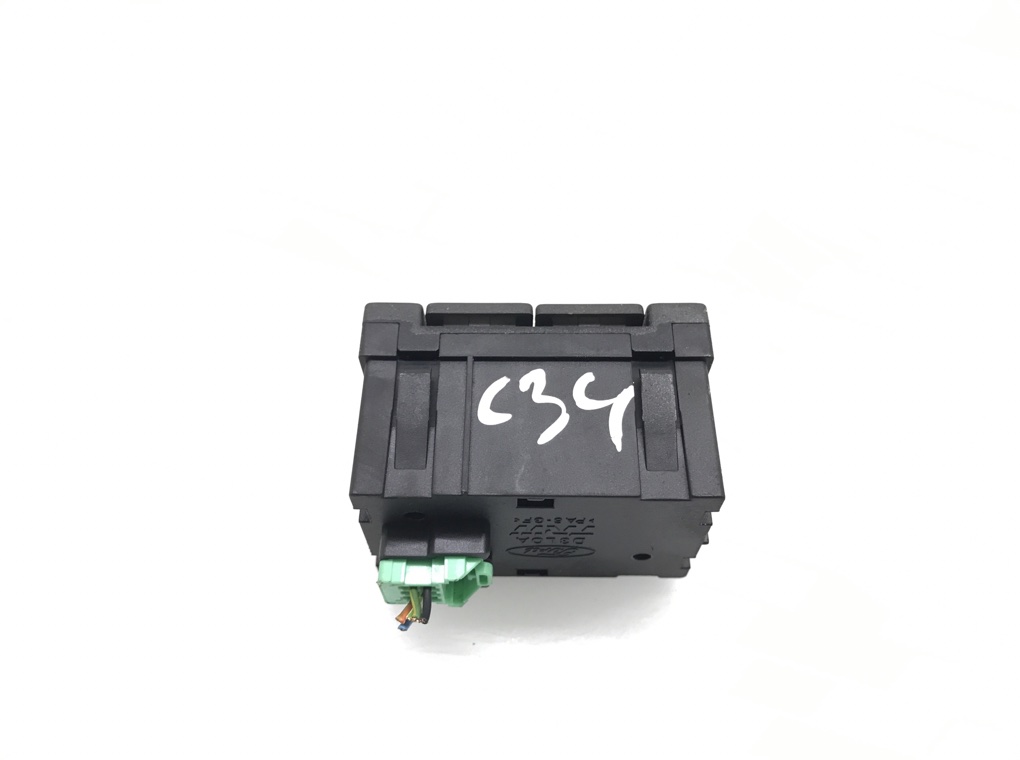 Кнопка подогрева сидений для Ford Mondeo, 2006 г. 2.2 TDCi дизель б/у — фото 4